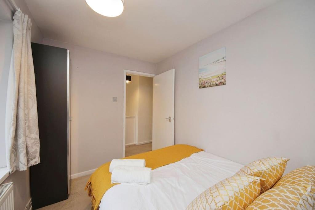 Beautiful Home Close To Town Free Netflix, Wifi Solihull Exterior foto